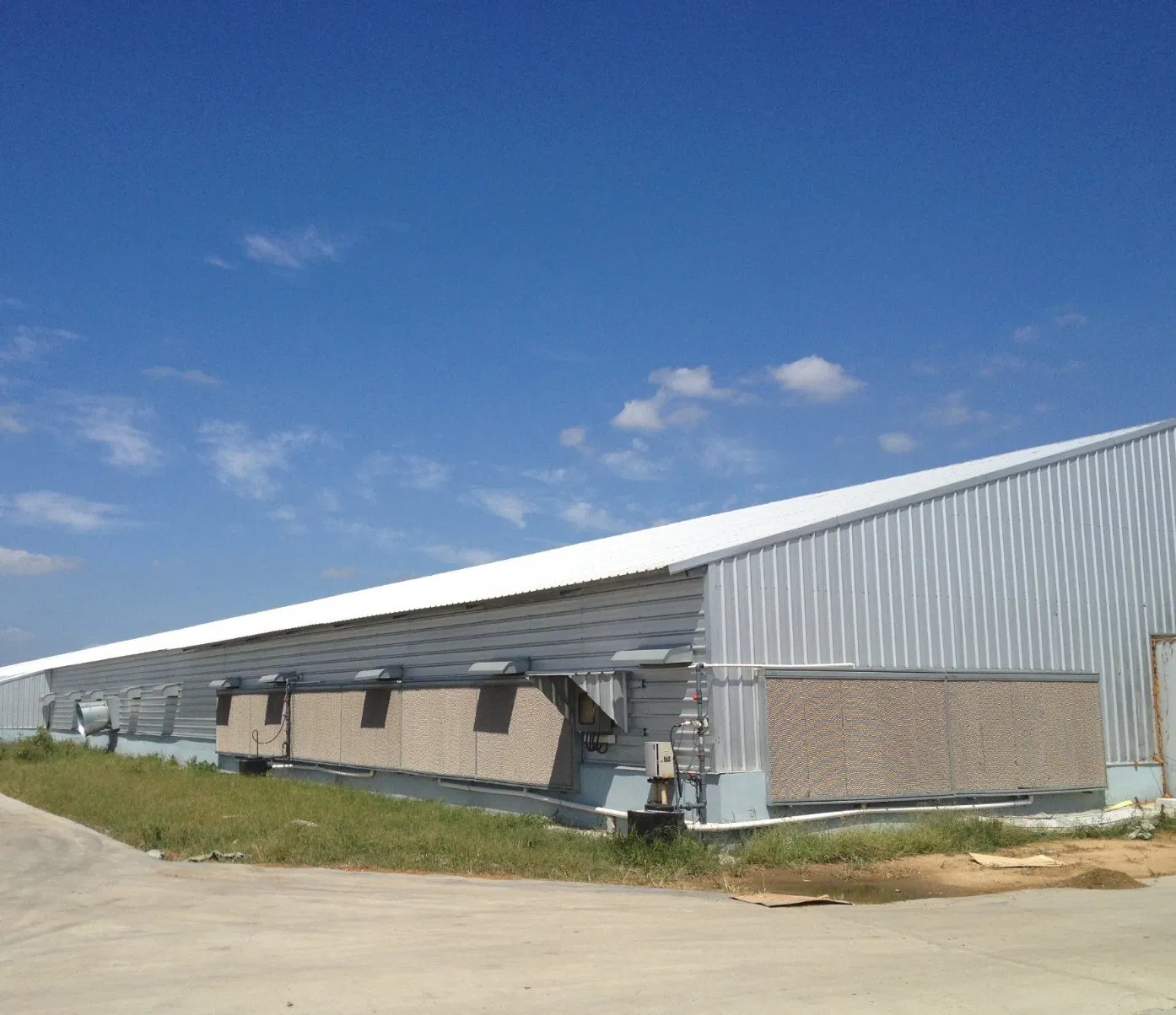 Prefabricated Steel Structure Poultry Farm Livestock Chicken House Coop Shed