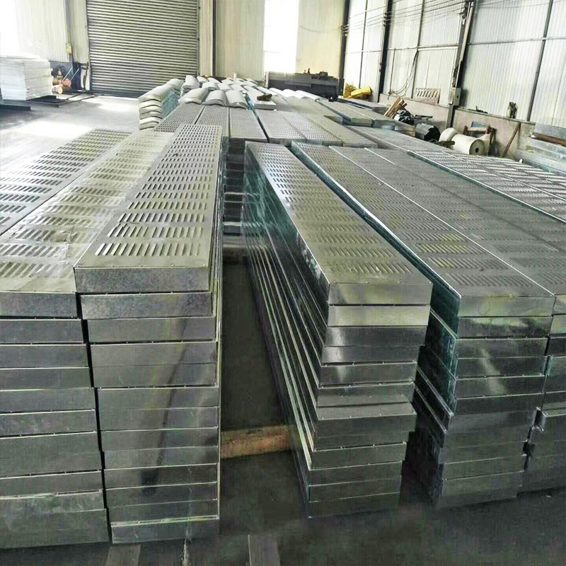 Sound Barrier Fence Manufacturing Stadium Galvanized Chain Link Fence