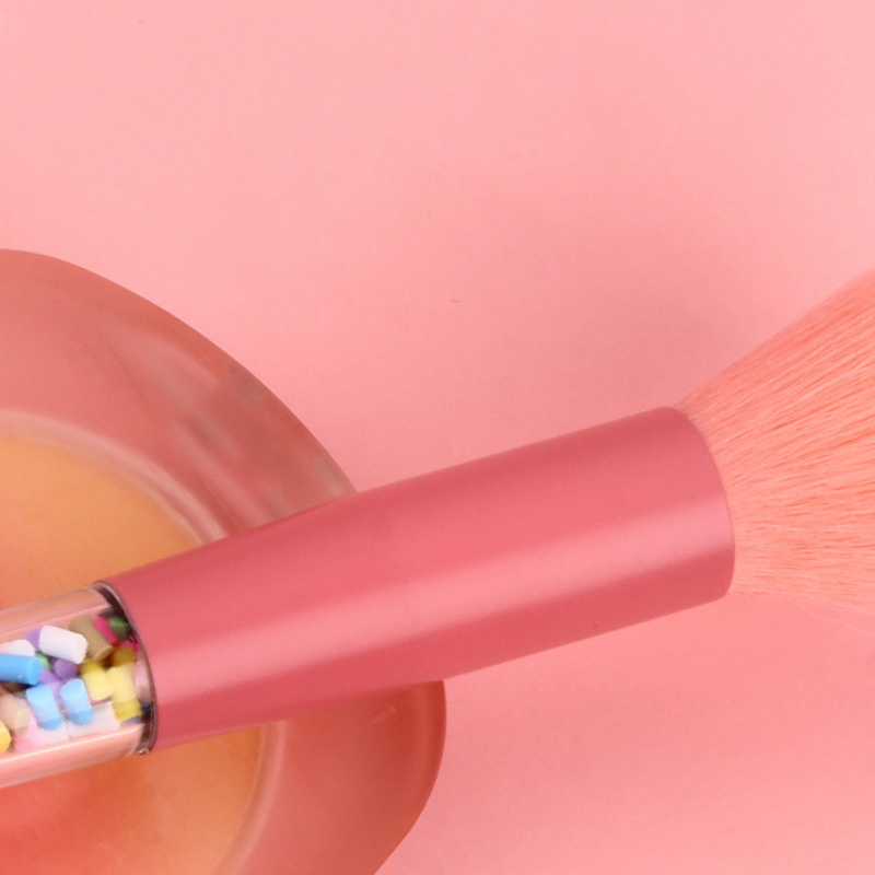 Original Factory Quick Non-Slip Eco-Friendly Make up Brush for Highlight