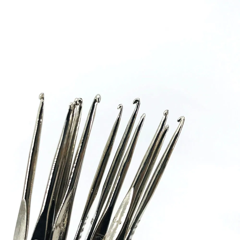 Daily Suction Iron Crochet Needle Knitting Tool Crochet Hook Set for Needlework