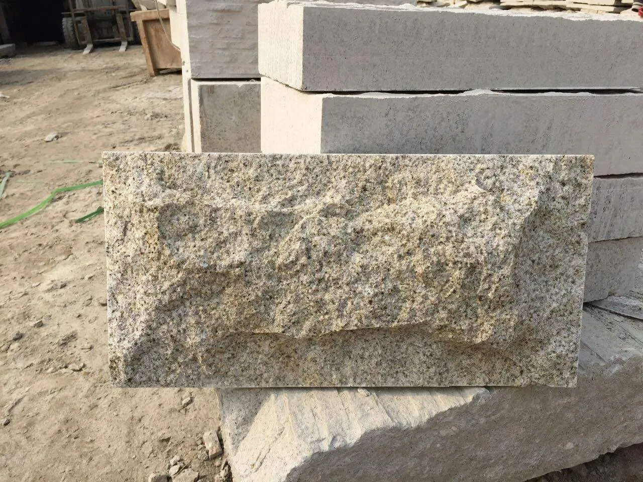 China Sunset Desert Gold G682 Regular/Customized Size Granite for Paver Wall Cladding Countertop Tile Slab
