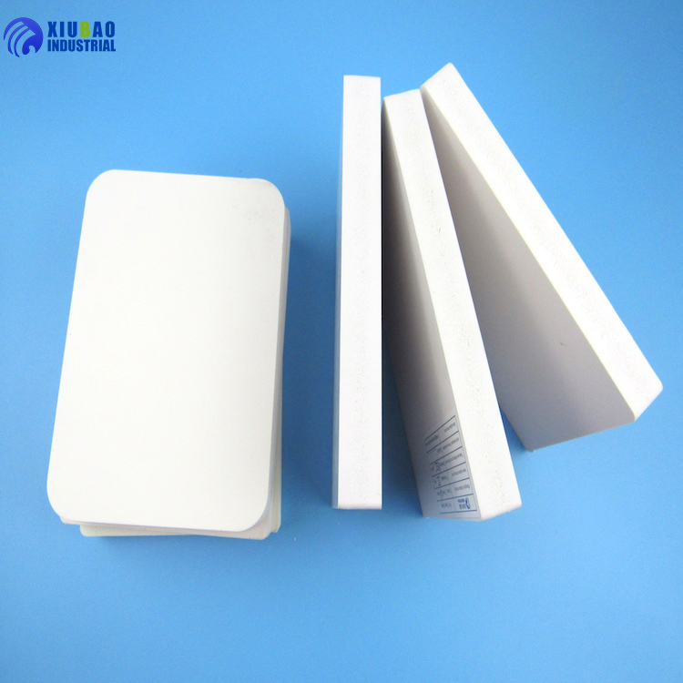 High Quality PVC Co-Extrusion Foam Sheets/Board for Wrap Column Application