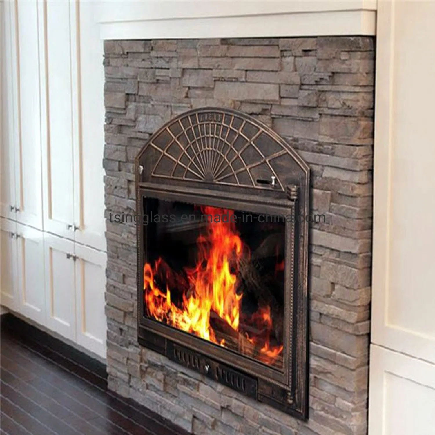 4/5mm Clear Tempered Clear Black Transparent Heat-Resistant Ceramic Fritted Fireproof Glass for Fireplaces Fireplace Doors Gas Oven Door Glass