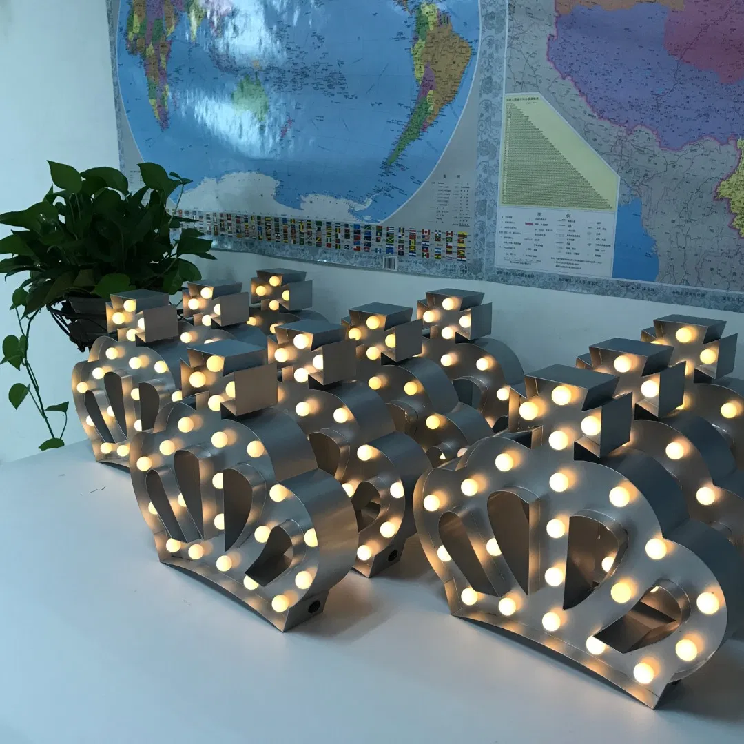 Yc-L01 Metal Light up Letter with Battery for Birthday Party Wedding Event Decoration