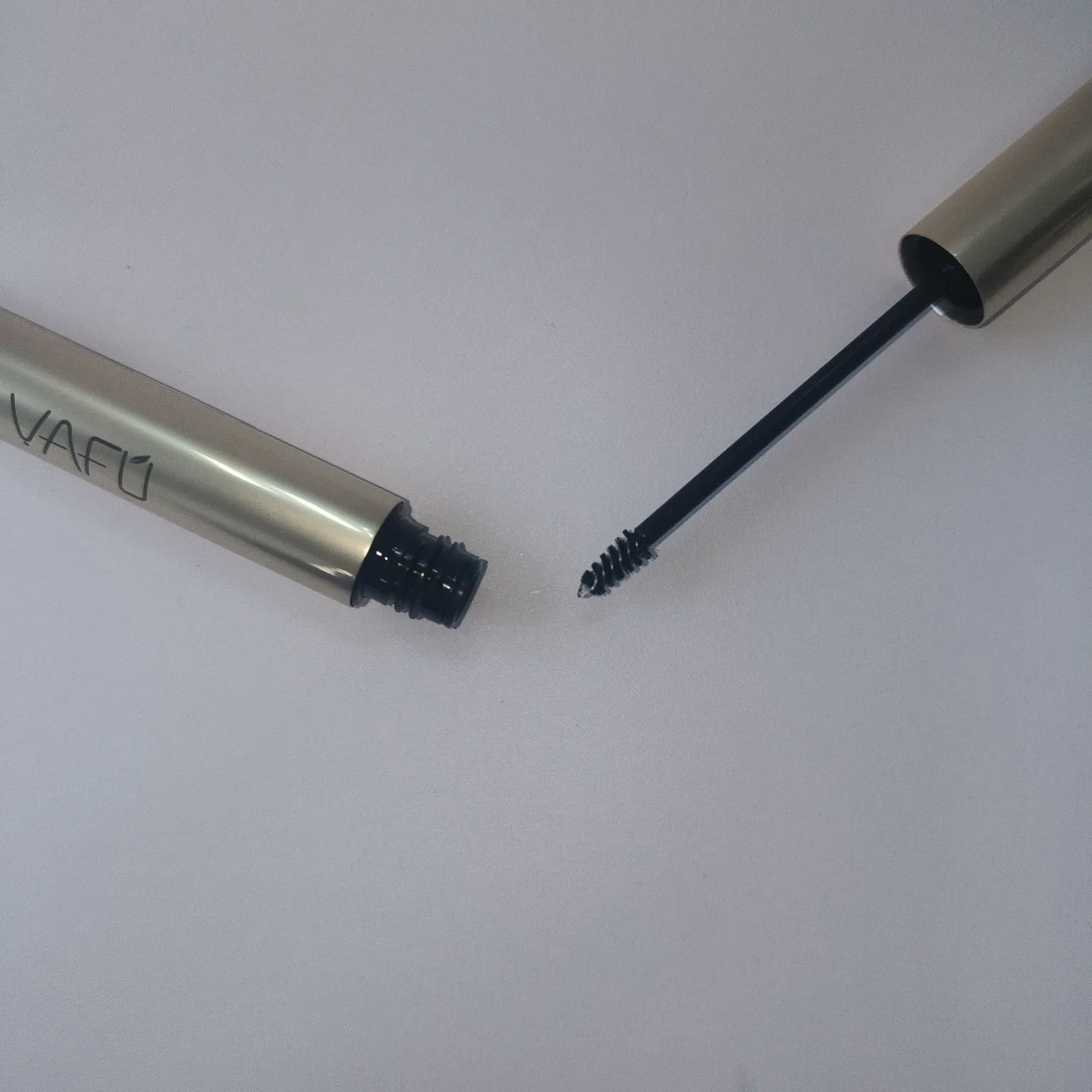 Clear Brow Styling Oil for Effortless Definition and All-Day Hold
