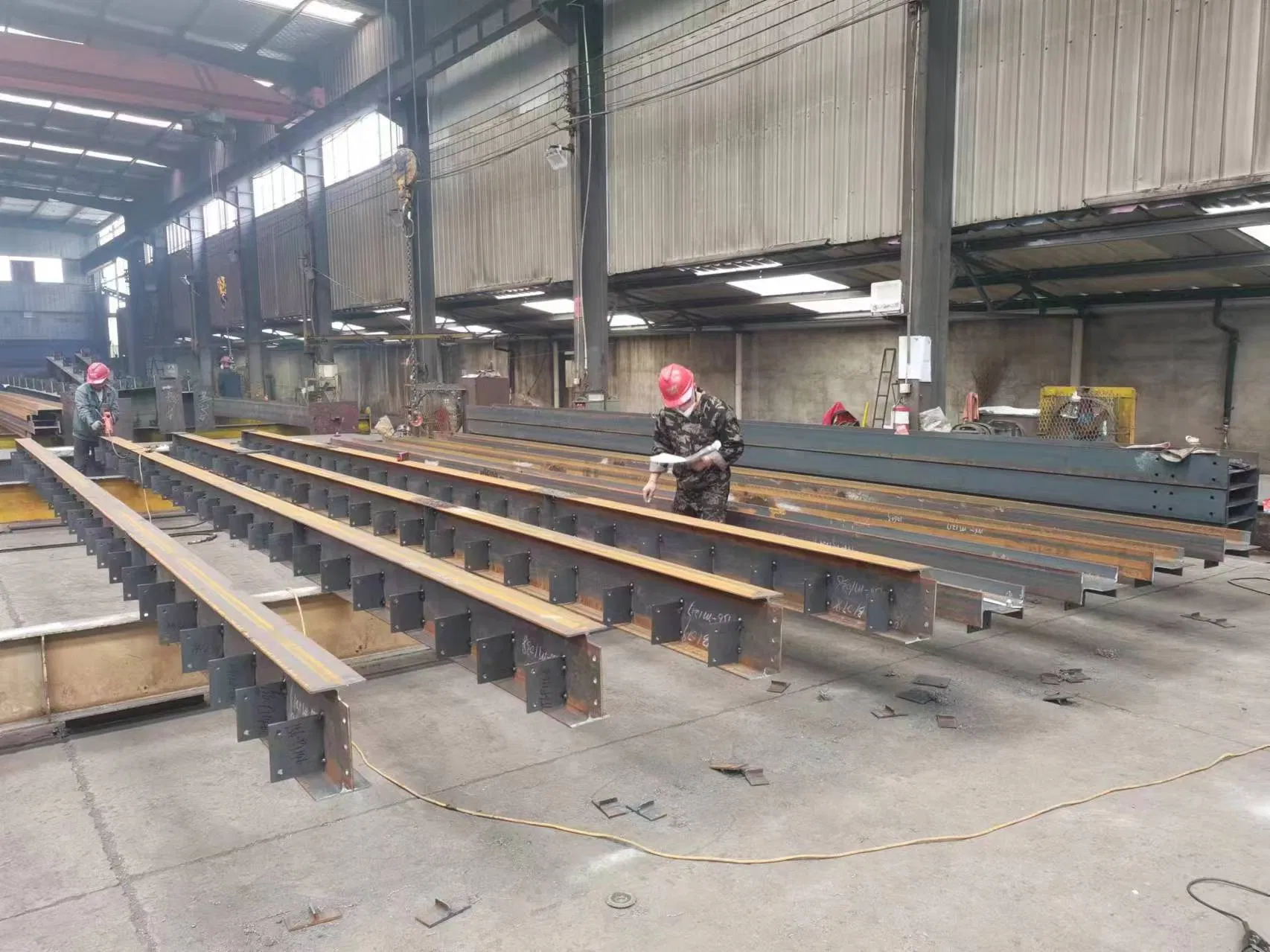 Portal Frame Building Kit Pre-Fabricated Universal Beams Ubs and Columns Ucs Hot DIP Galvanised