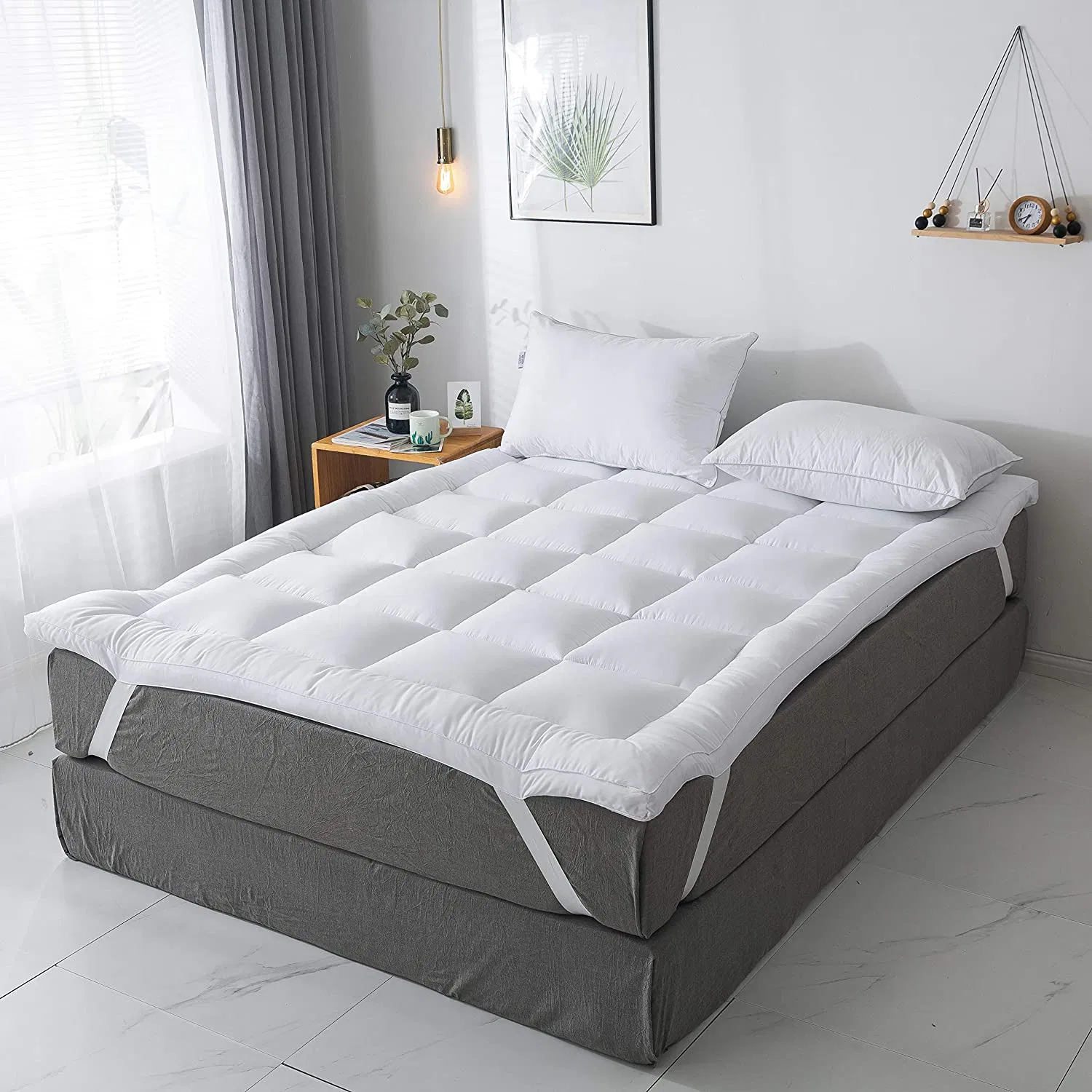 China Manufacturer Combed Cotton Shell Hollow Polyester Fiber Filled Elastic Band Strapped 5cm Height Gusset Bed Mattress Bed Pad Topper
