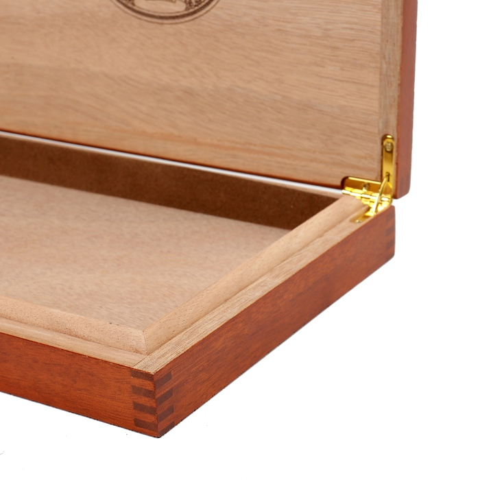 Wholesale High-End Spanish Cedar Humidor Box Mahogany Cigarette/Tobacco Box Cigar Humidor