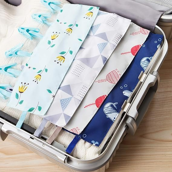 Folding Mini Clothes Dryer Airer with 6 Clothes Pegs 6 Clip Wbb10681
