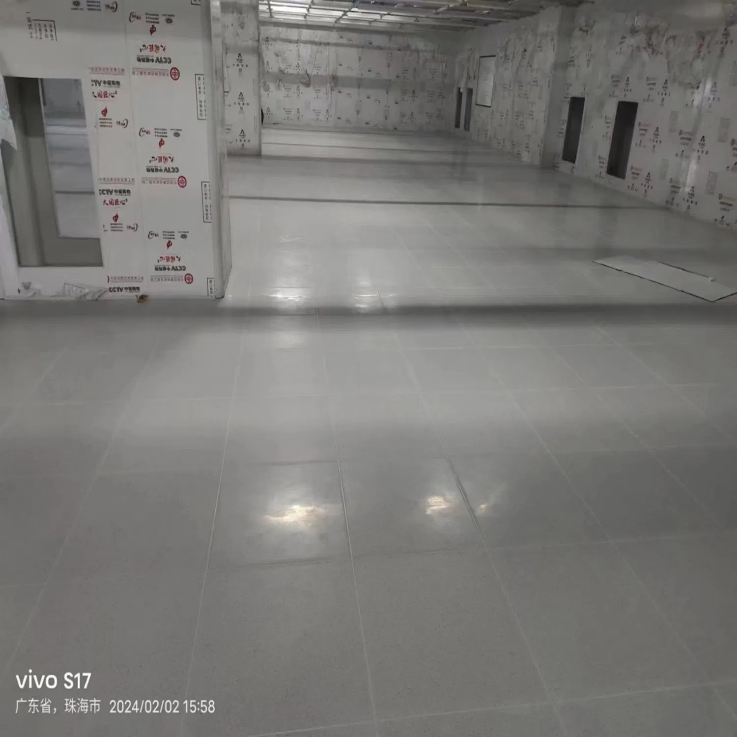 ПВХ антистатический пол ESD для промышленных и коммерческих помещений