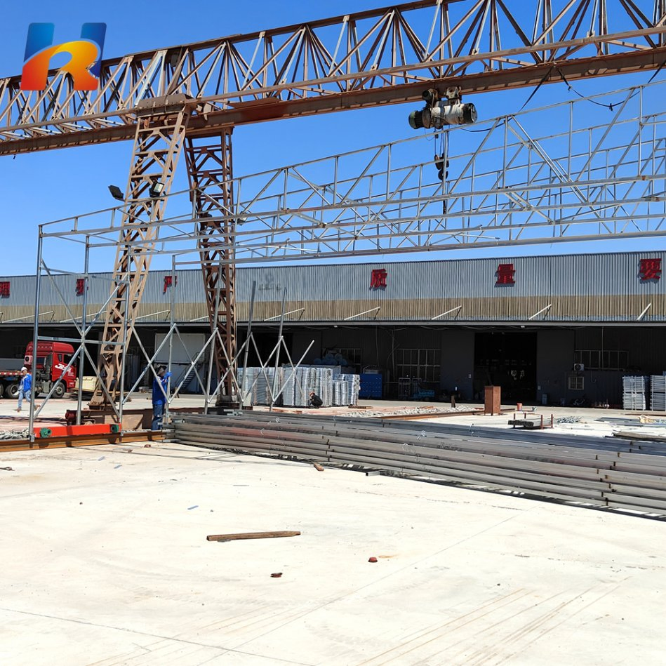 Prefabricated Portable Steel Carport with Easy Assembly and Corrosion-Resistant Galvanized Frame