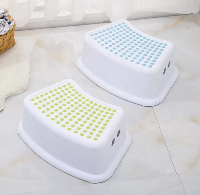 Best Selling Cheap Toddler Step Stool for Boys and Girls