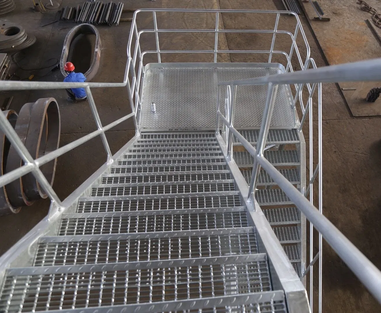 Metal Building Materials Galvanized Ms Drain Car Park Drainage Steel Grating for Construction