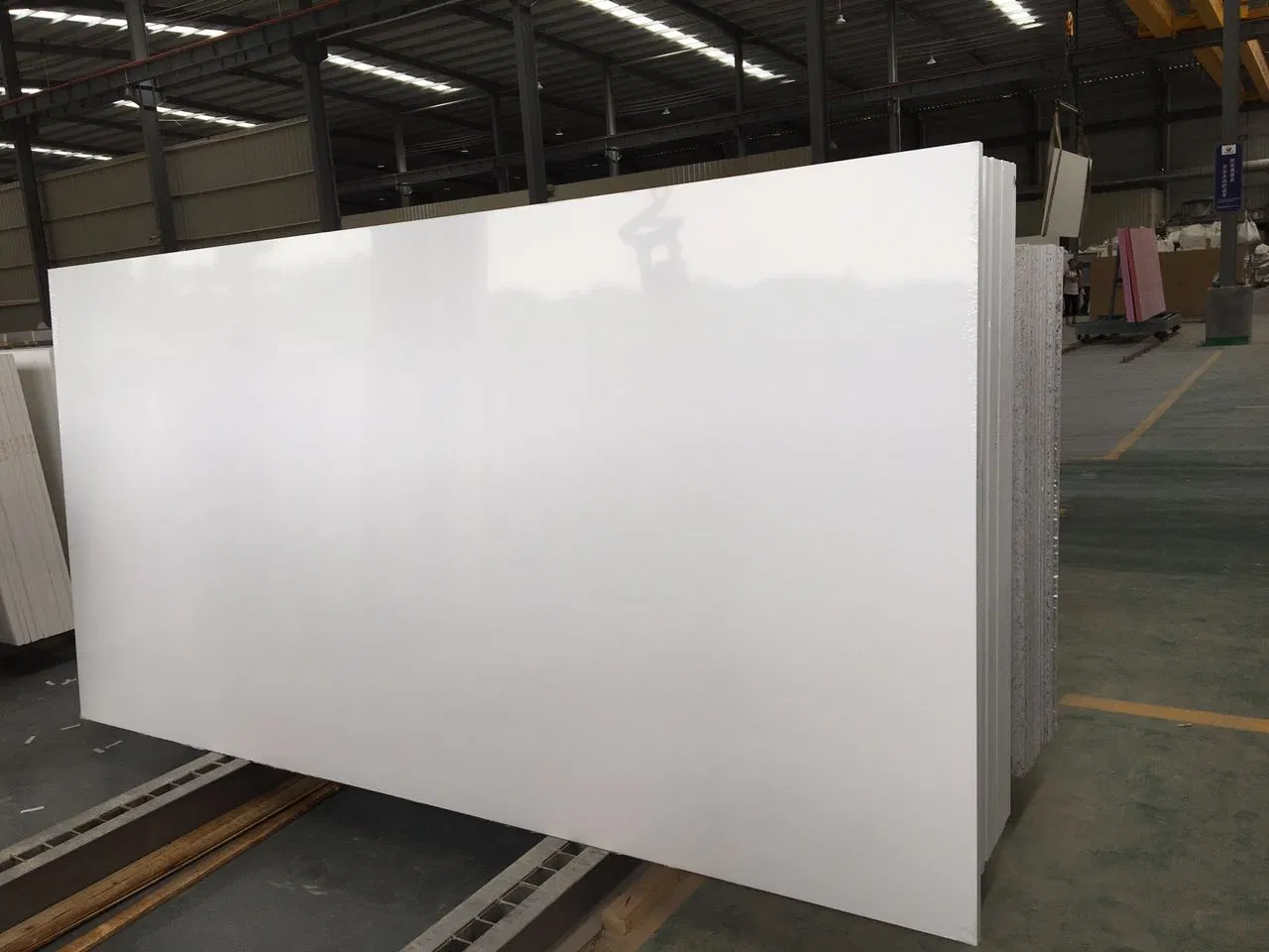 Hot Sale Artificial Pure White Quartz Stone Slab