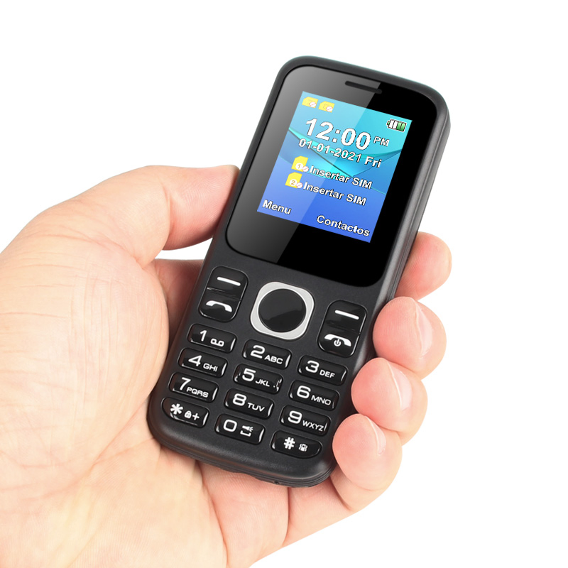 Кнопочный телефон Uniwa E1803 с FM-радио