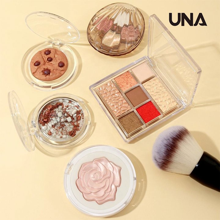 Wholesale Cosmetics High Pigmented Luxury Highlighter & Blush Makeup Customize Waterproof Vegan Glitter Eyeshadow Palette