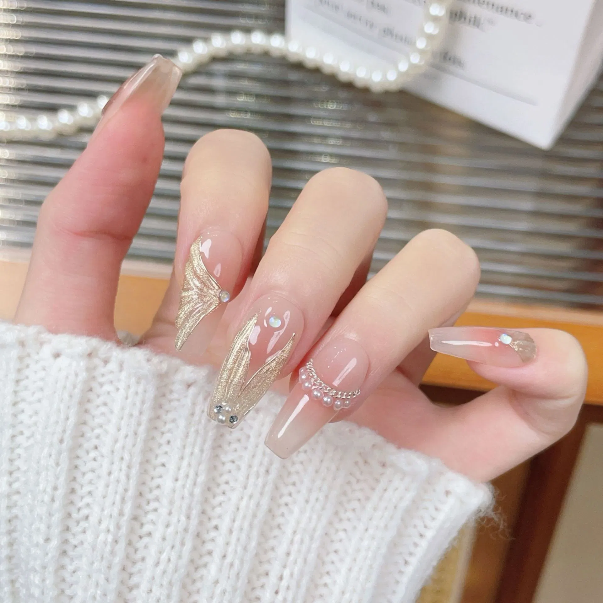 Luxury Handmade High Quality Press-on Fake Nails Manicure Set for Women Fashion Accessories