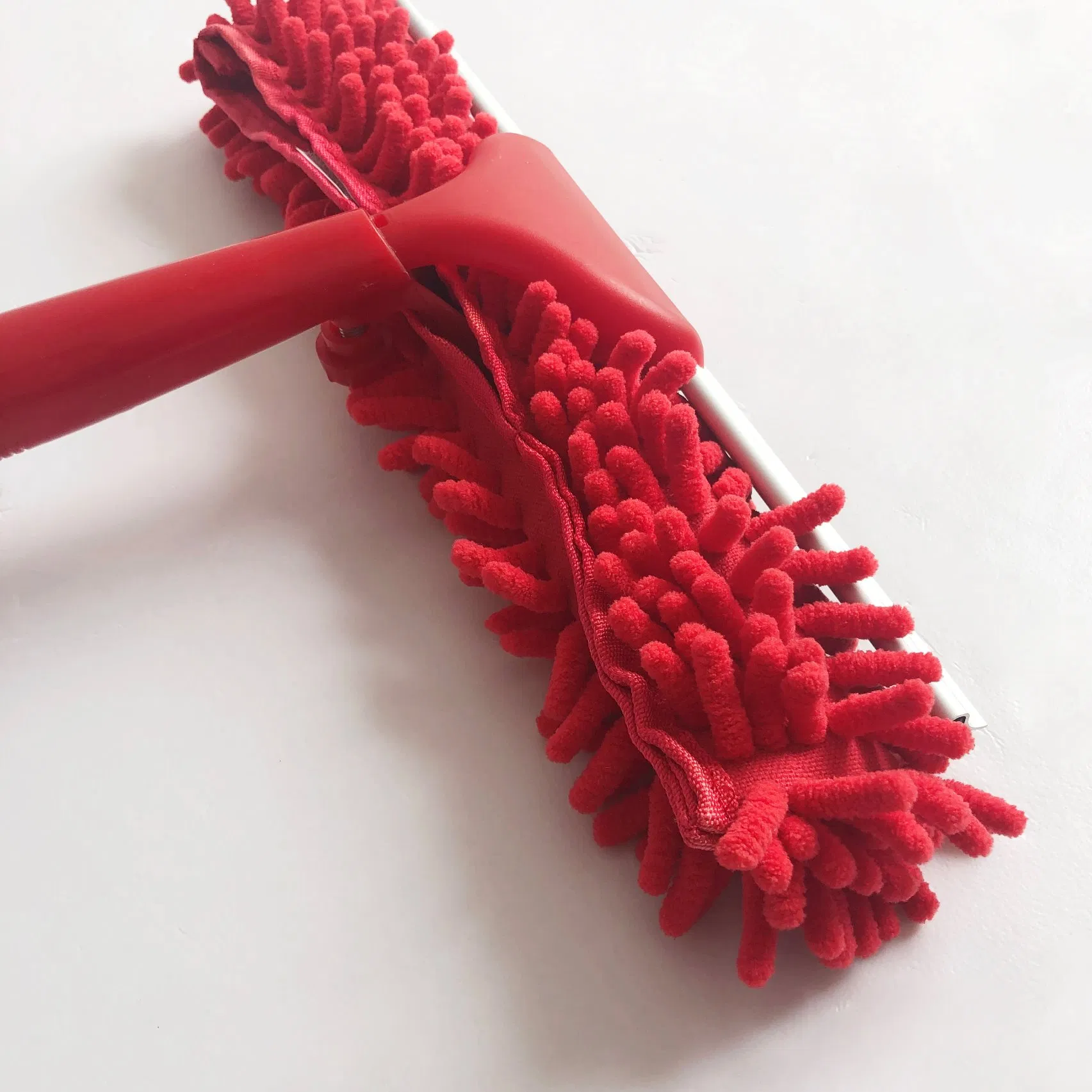 Factory Price Chenille Window Cleaner with Extendable Metal Handle Rubber Squeegee and Chnille Double Side Head for Car Floor Mirror Washing