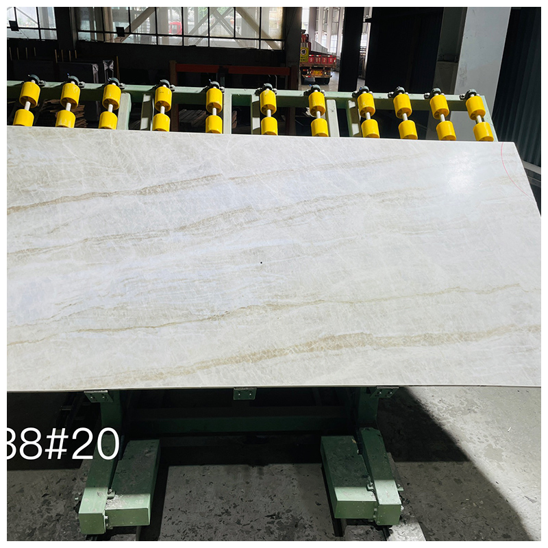 Brazilian Perla Santana Beige Exotic Quartzite Slabs