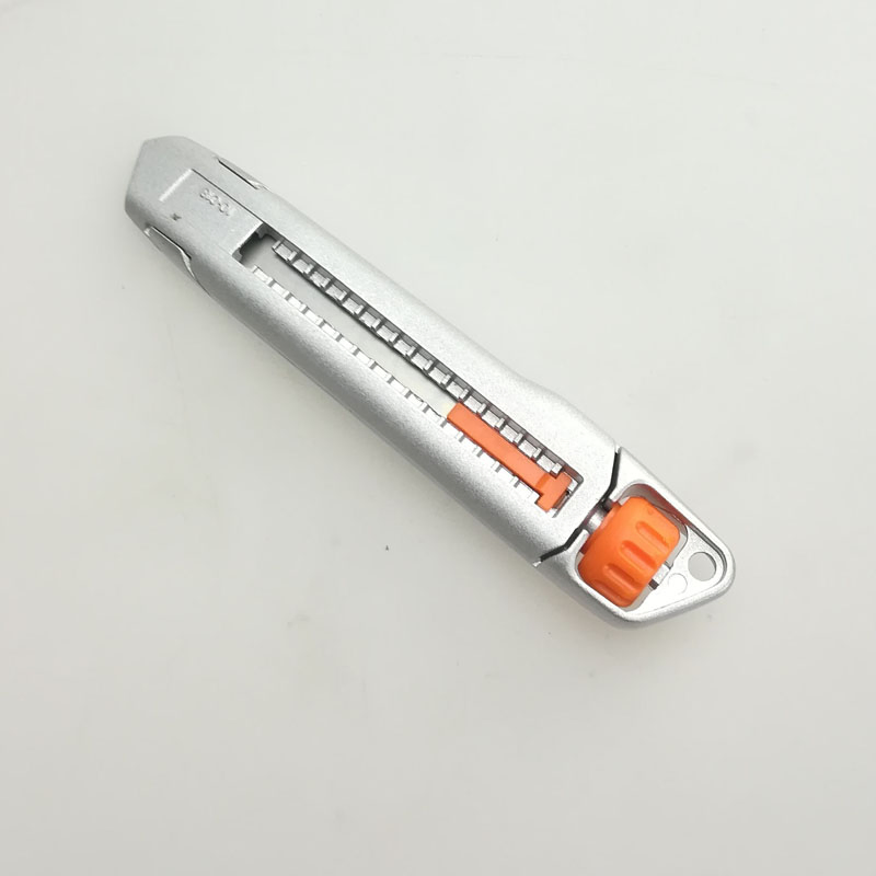 18mm Blades Heavy Duty Zinc Alloy Safety Utility Knife