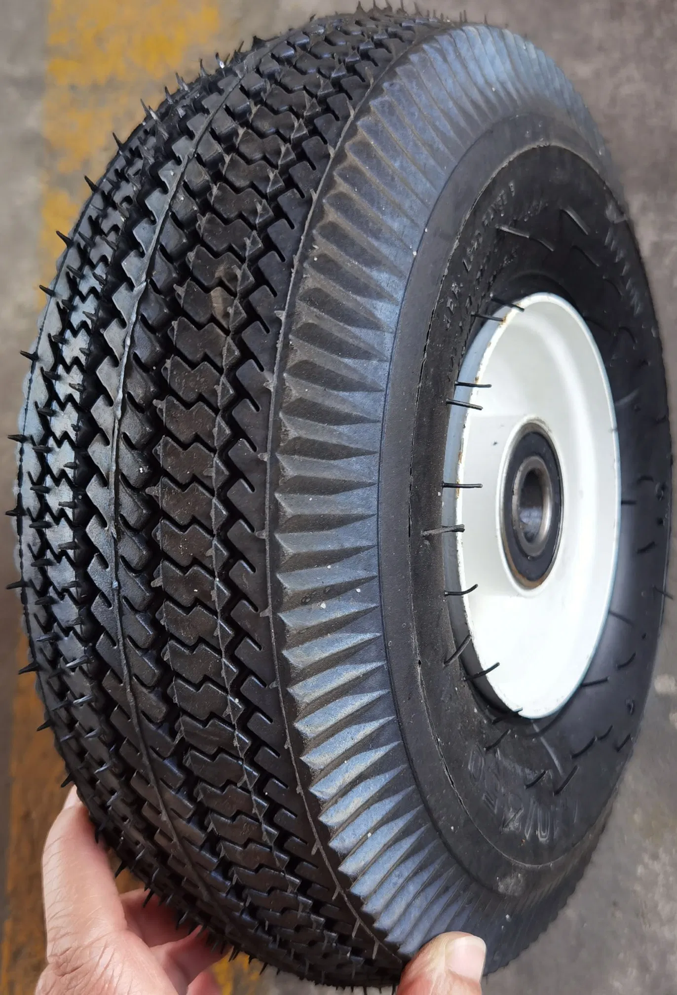 Popular High Quality Size 10 Inch 4.10/3.50-4 OEM Rubber Wheels for Trolley Dolly Cart Garden Barrow Wheels