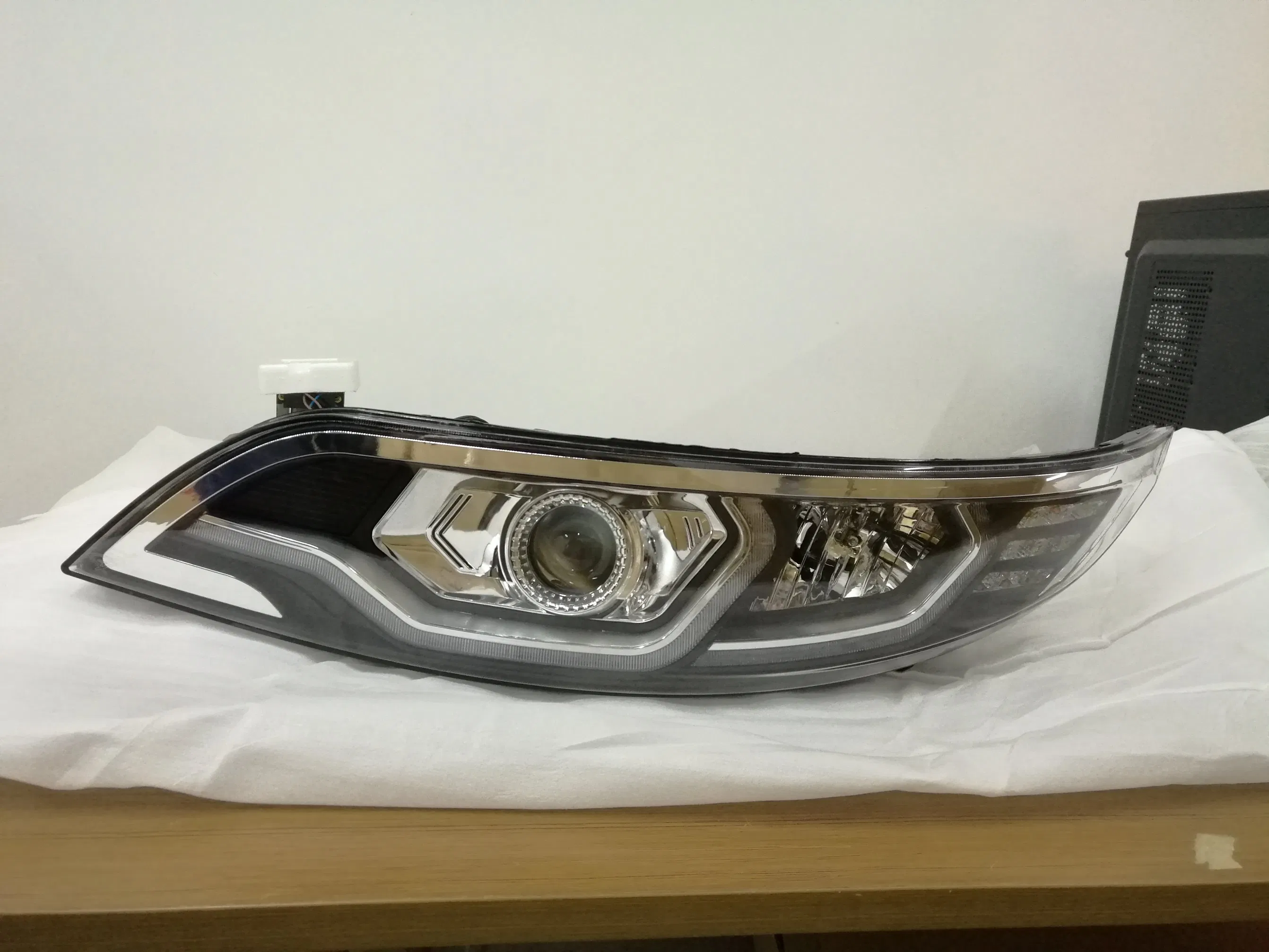 Comil HC-B-1601-1 LED Combination Bus Headlamp