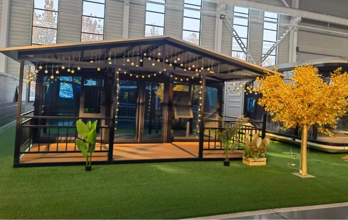 Customizable Large Size Portable Folding Luxury House Expandable Container House