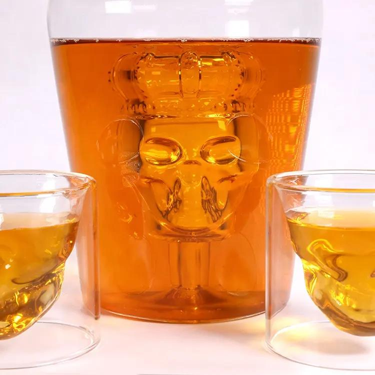 Vodka Whiskey Wine Drinking Glass Bottle Decanter Skull Shaped Wine Bottle
