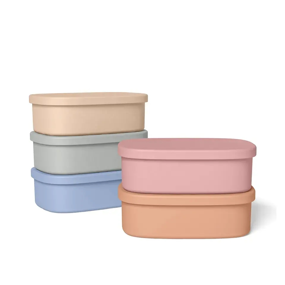 Collapsible Silicone Food Storage Container for Convenient Lunch Packing