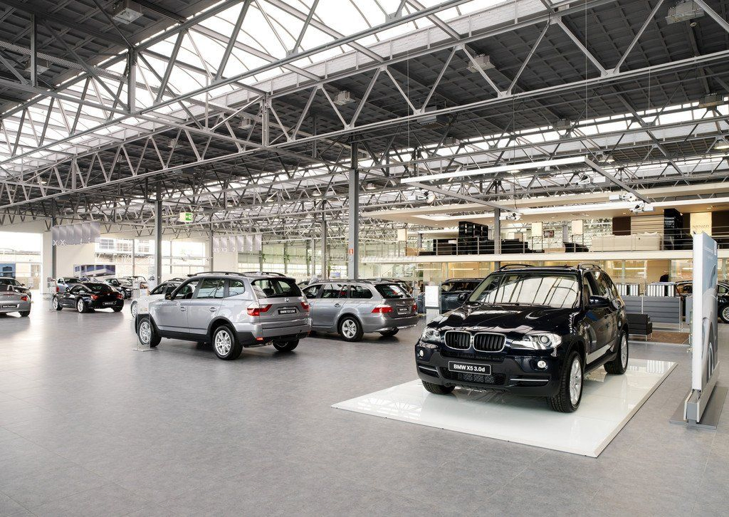 Prefab Steel Structure Warehouse Design Car Showroom Building (XGZ-Z115)