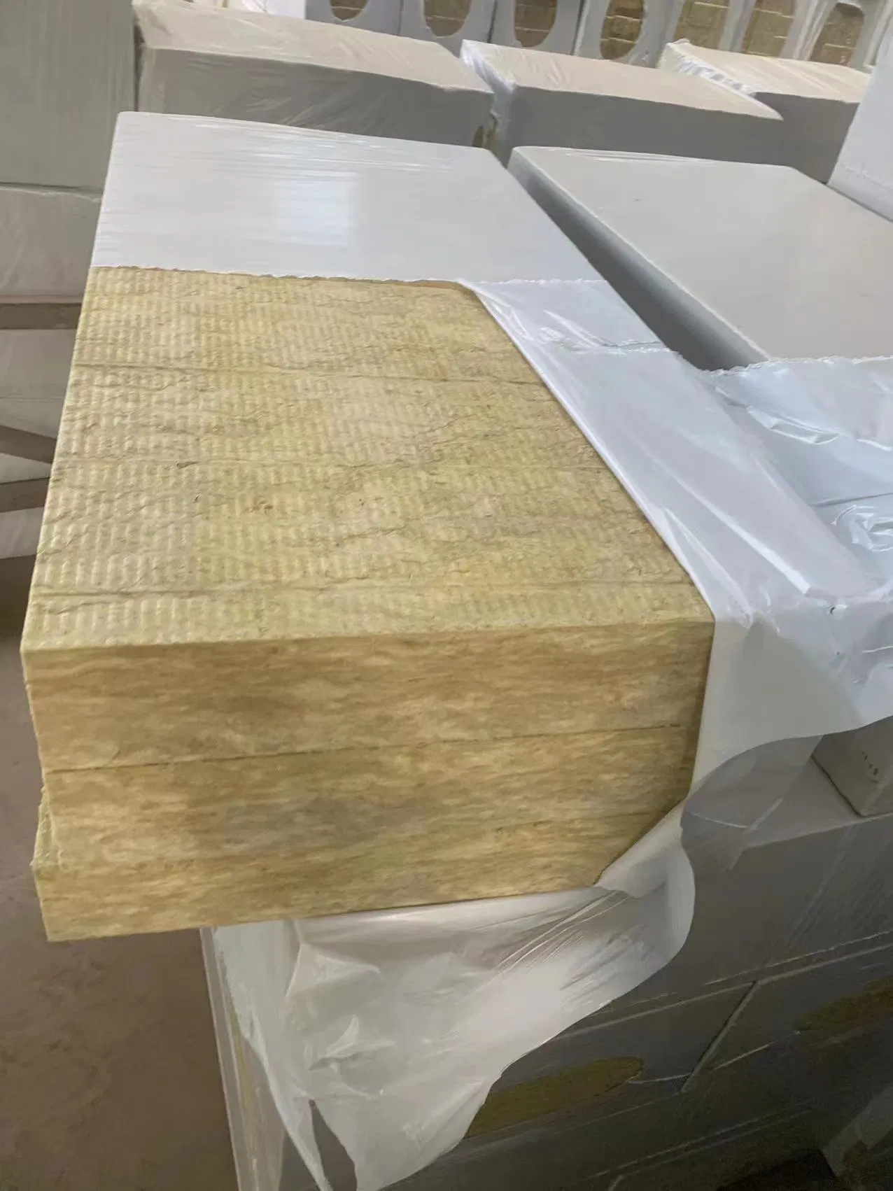 Fireproof Glass Wool Roll for Heating Pipe