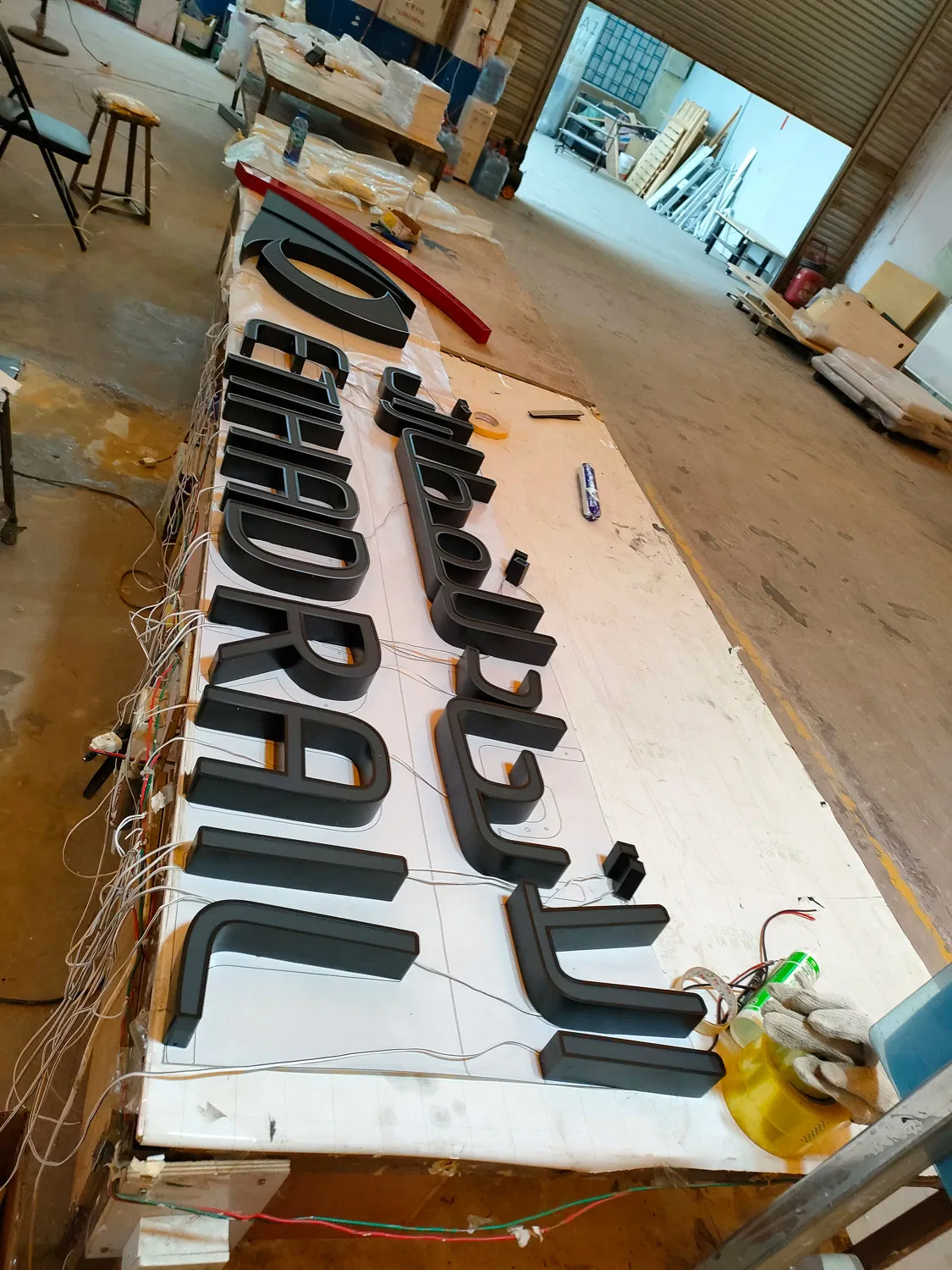 Aluminum LED Channel Letter Sign Manufacturers Shop Signage Name Channel Letter