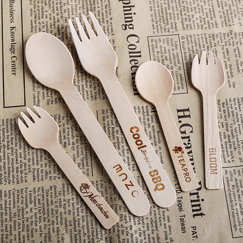 Stylish Disposable Wooden Spoon Knife Fork Cutlery Set Biodegradable Utensil Custom Hot Stamping Tableware with Individual Packing and Quick Lead Time