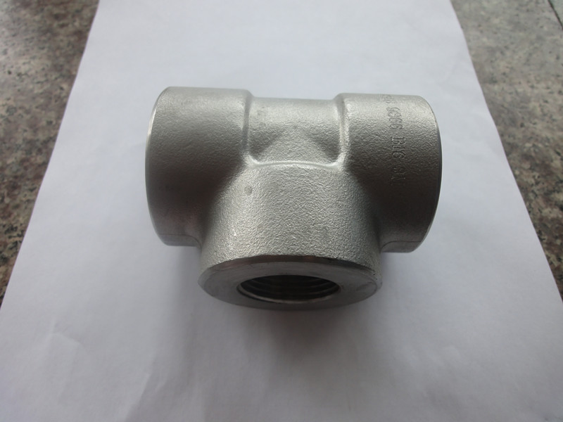 Forged Tee SA 182 316L Stainless Steel Pipe Fittings