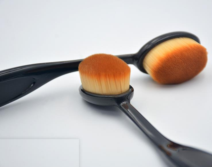 New Makeup Brush Flexible Foundation Brush Black Powder Brush