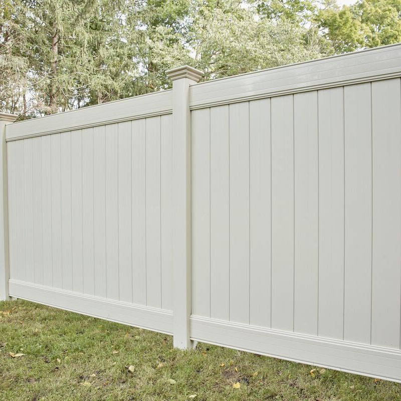 Durable & Low Maintenance Vinyl Fences
