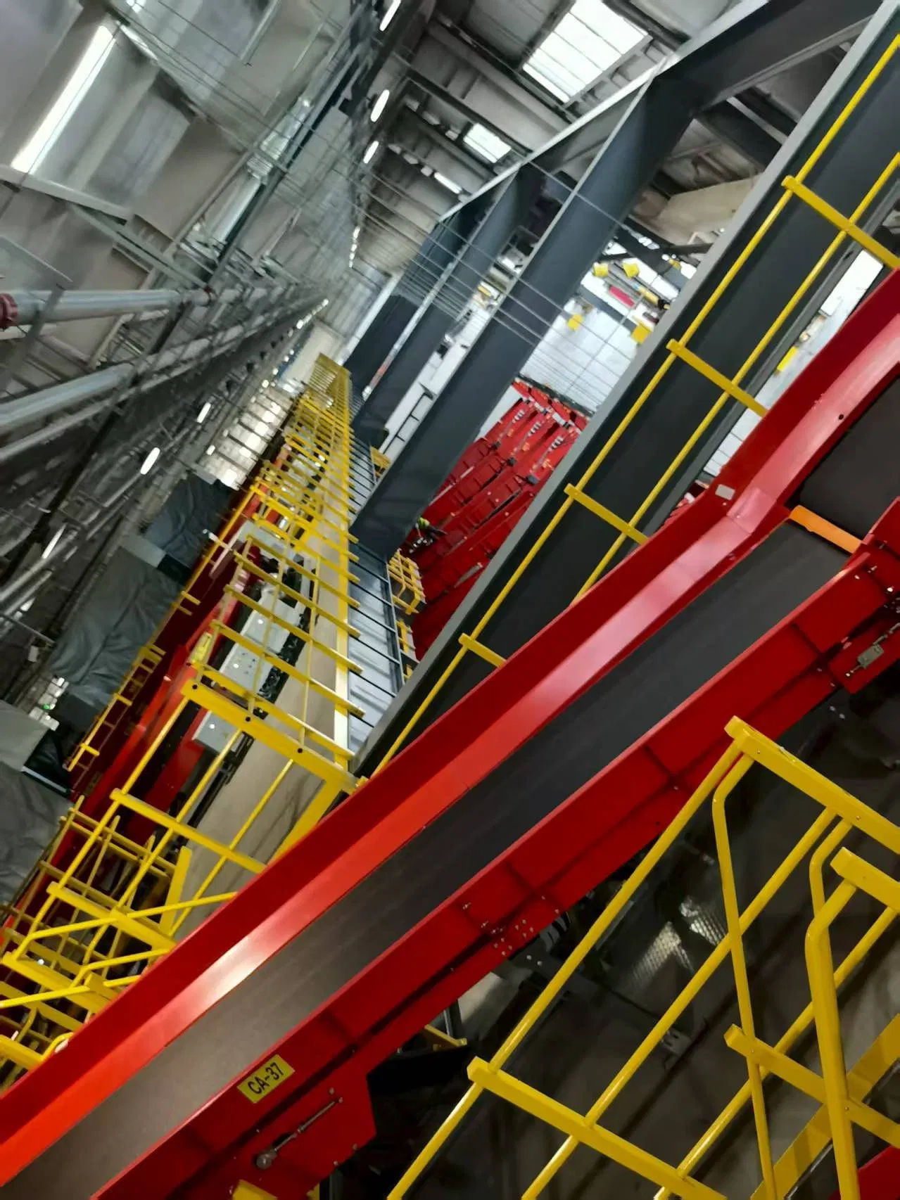 High Cost Performance Anti-Slip Treads Commercial Steel Staircases for Factory Workshop