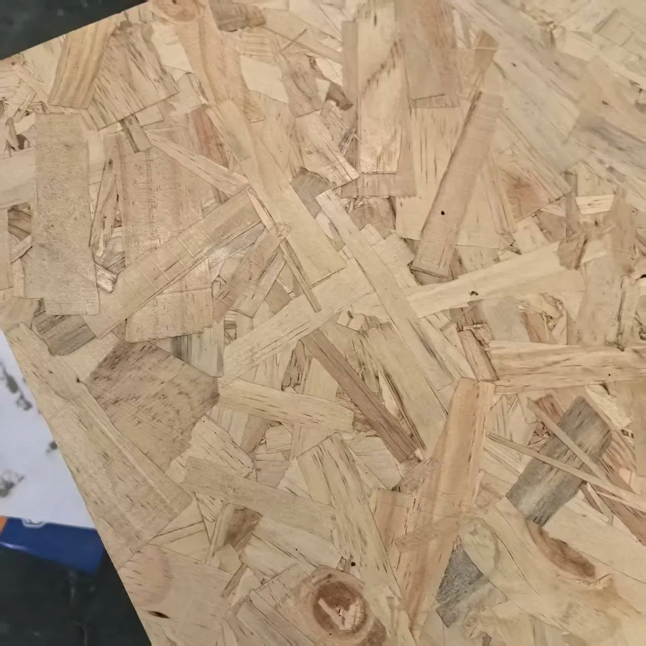 Wall Decoration with High Quality OSB Board
