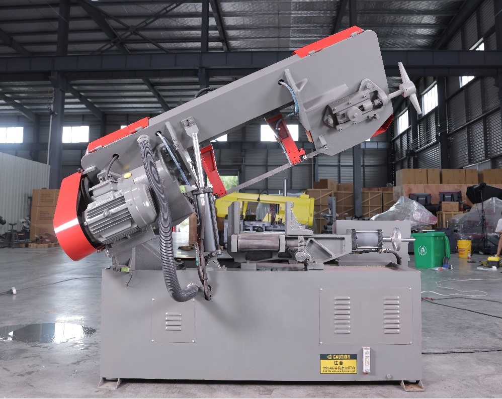 Ленточнопильный станок по металлу горизонтальный автоматический для бруса