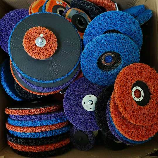 2-7 Inch Strip Disc Stripping Wheel Clean and Remove Paint or Rust