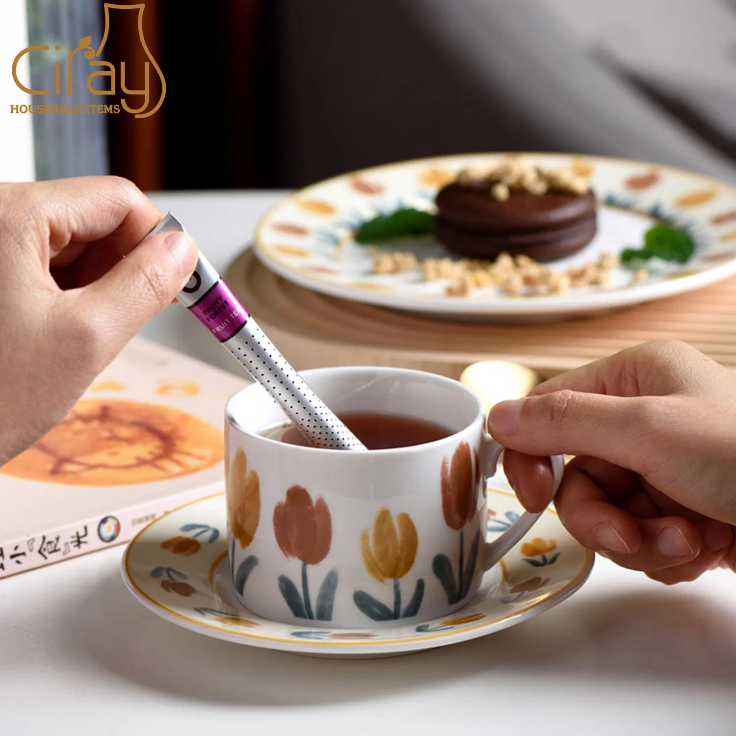 250ml French Design Ceramic Coffee Cup with Beautiful Tulip Pattern Afternoon Teacup Set