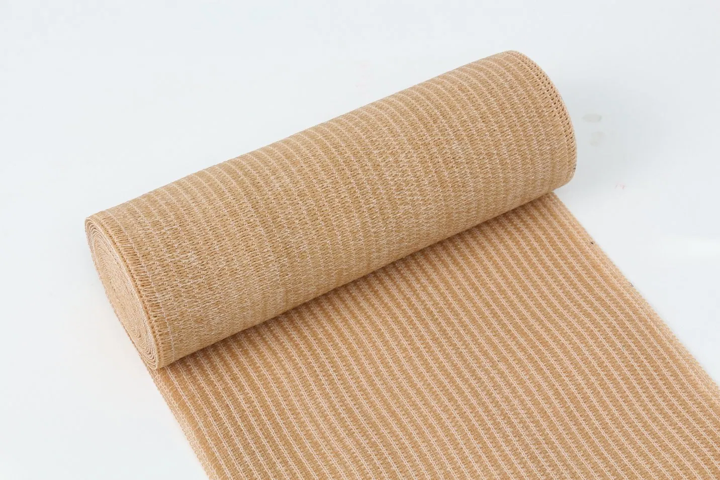 Затеняющая сетка HDPE 320GSM для строительства, парковки, бассейна