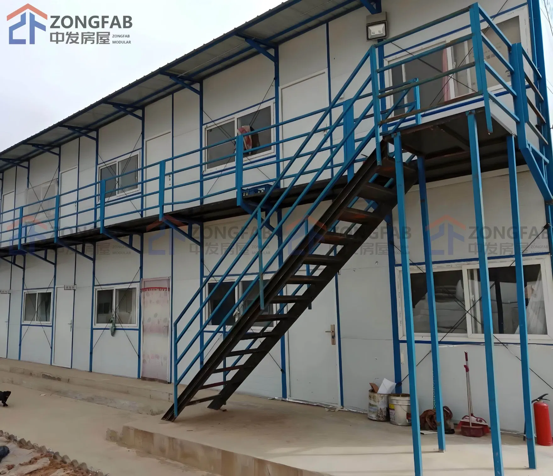 Thermal Insulation Foam Sandwich Panel Board House Resort Temporary Shelter in Disaster Area