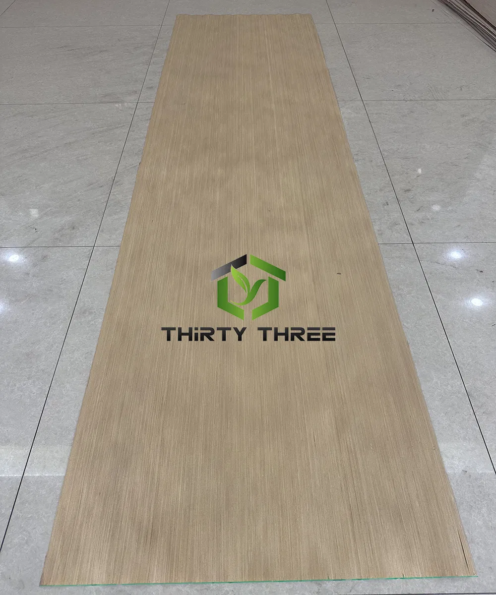 China Budget-Friendly Black Oak Engineered Veneer for Plywood MDF Ready, 640X3100mm