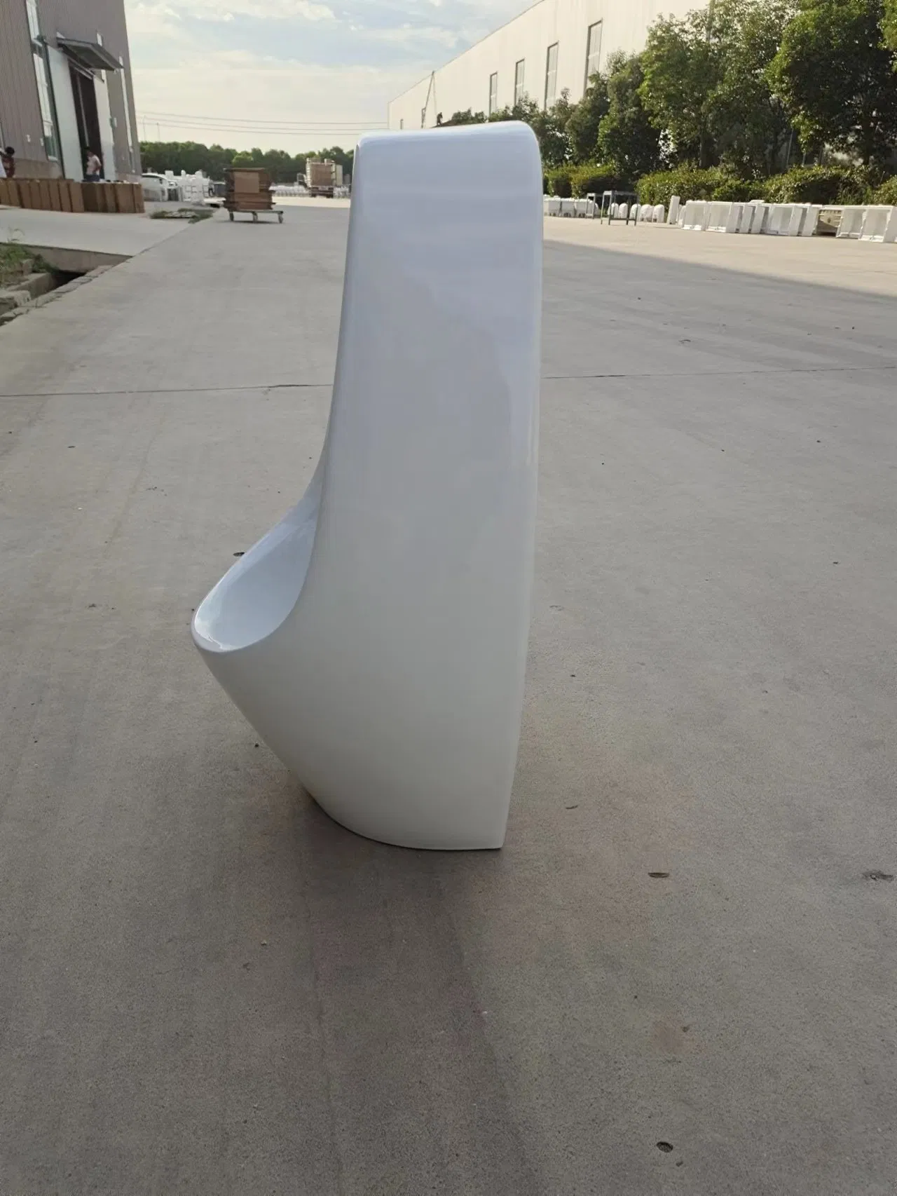 Modern Design Wall Hung Urinal for Kids