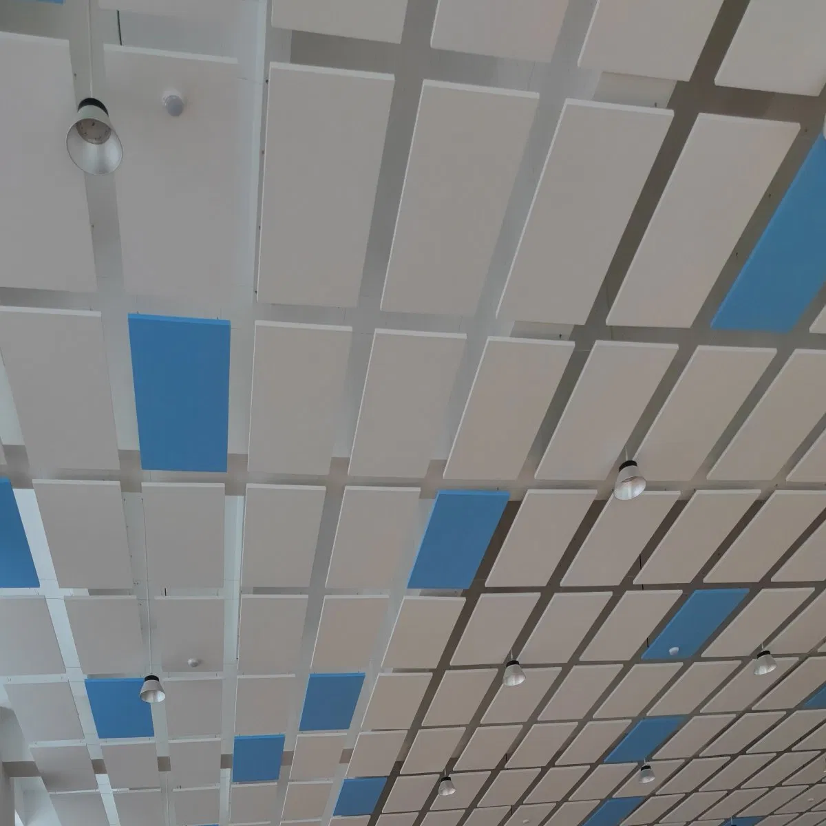 Modern Design Acoustic Panels Round Non-Combustible 30 40 Thickness Clouds for Swimming Pool