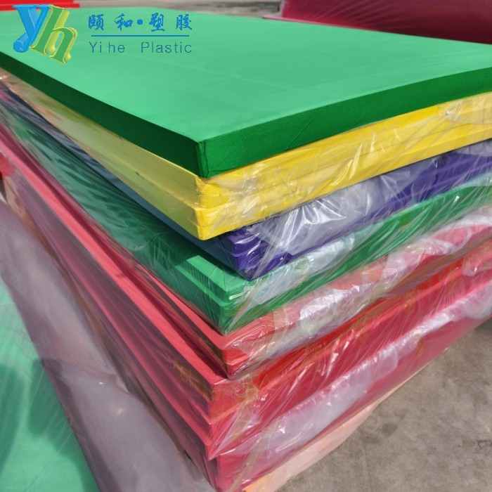 48 X 96 PE EVA Panel Custom LDPE Foam Sheets 4 Pcf