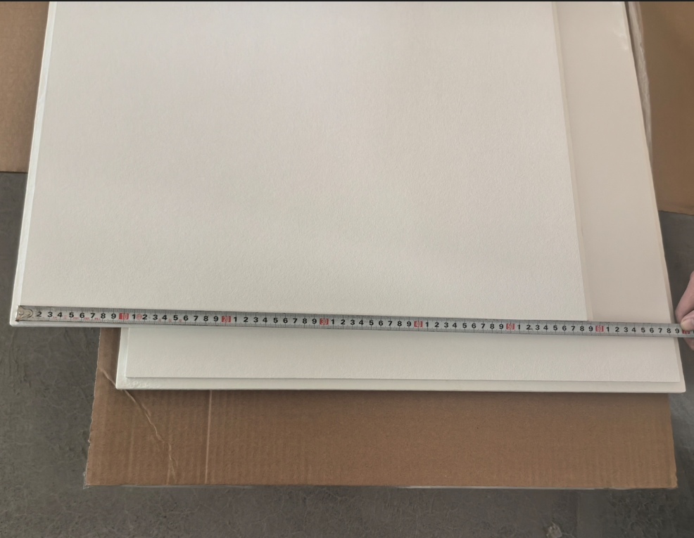 605X605mm Size White Color Tegular Edge Acoustic Glass Wool Ceiling Tiles