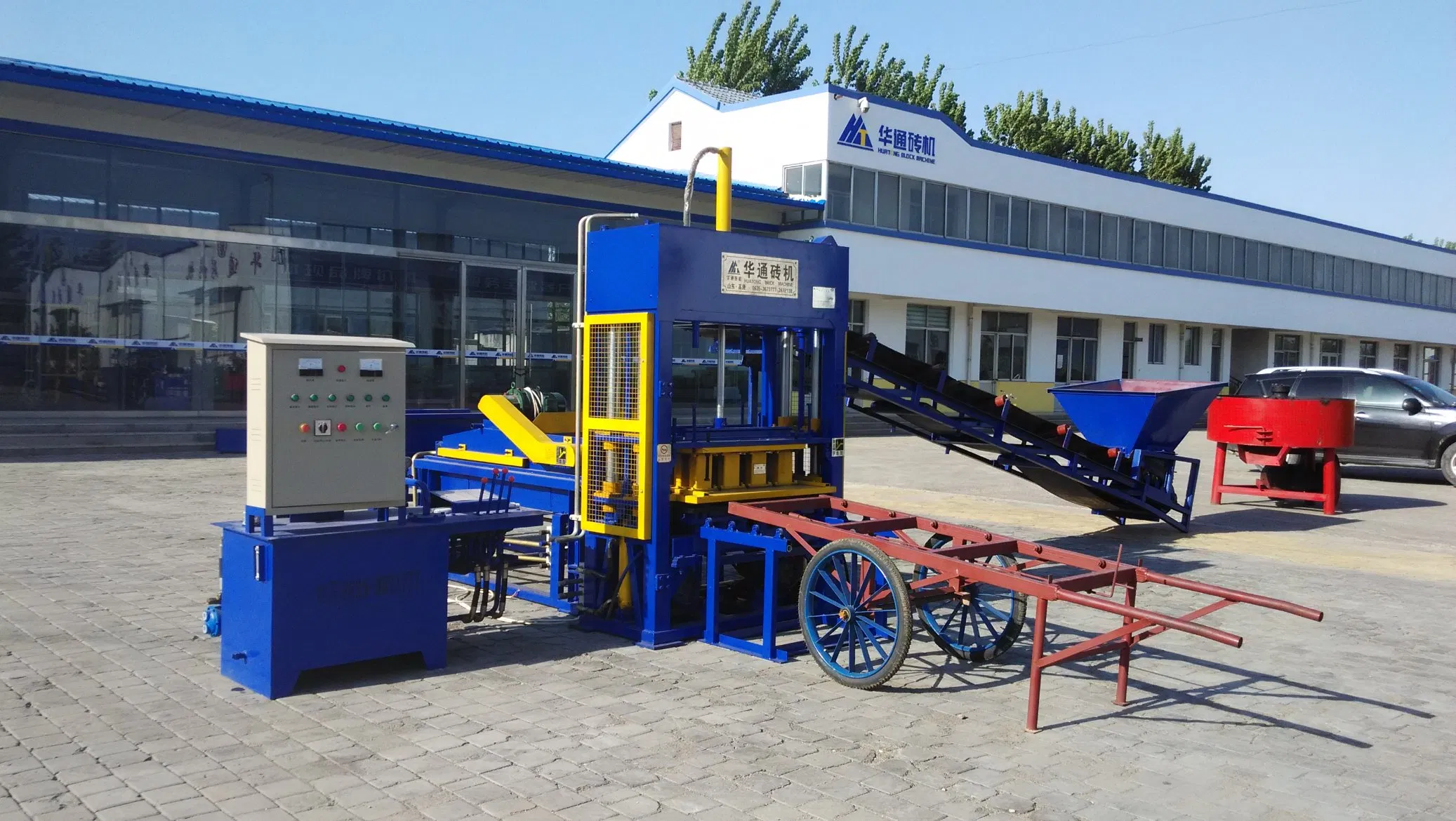 Qt4-15 Semi-Automatic Concrete Block Making Machine