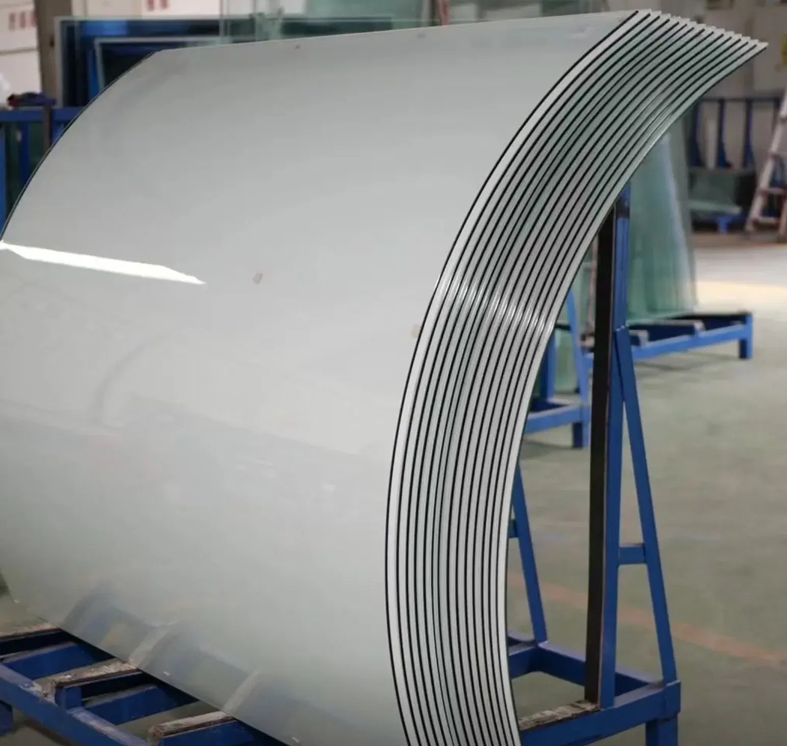 Stylish Curved Tempered Glass Solutions for Contemporary Homes